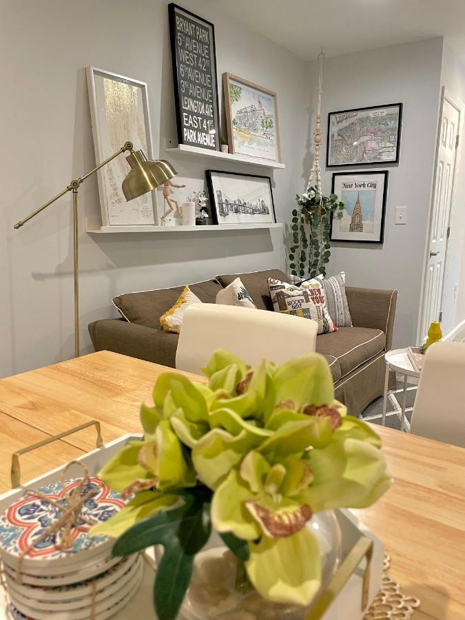 Modern Apartment With Parking & Quick Ride To Manhattan Nueva York Exterior foto