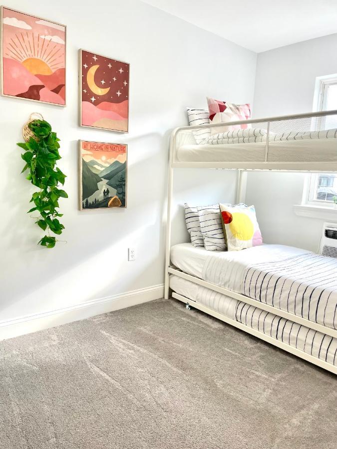 Modern Apartment With Parking & Quick Ride To Manhattan Nueva York Exterior foto