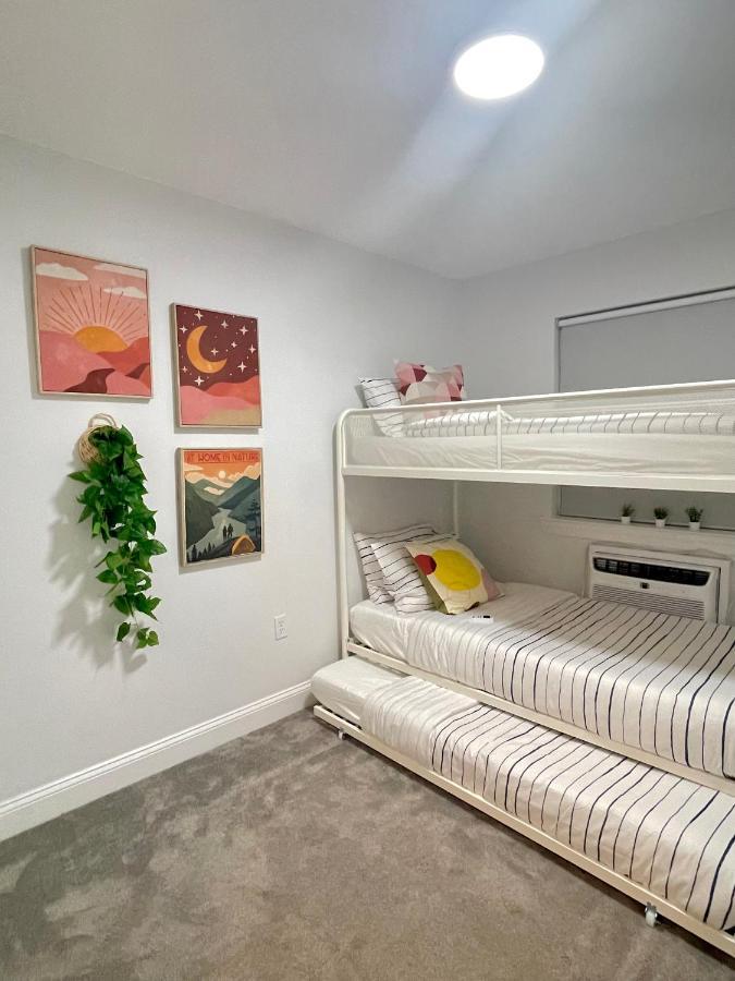 Modern Apartment With Parking & Quick Ride To Manhattan Nueva York Exterior foto